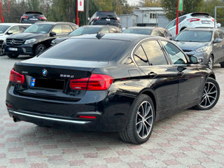 BMW 3 Series foto 4