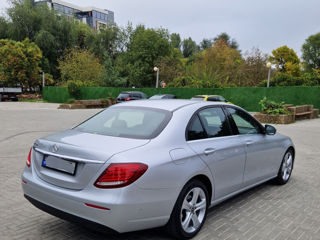 Mercedes E-Class foto 3