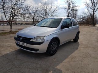 Opel Corsa foto 2