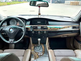 BMW 5 Series фото 5