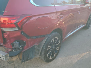 Mitsubishi Outlander foto 5