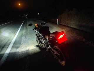 Suzuki SV650 foto 7