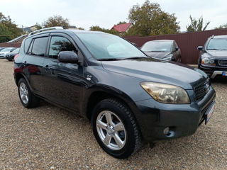 Toyota Rav 4 foto 2