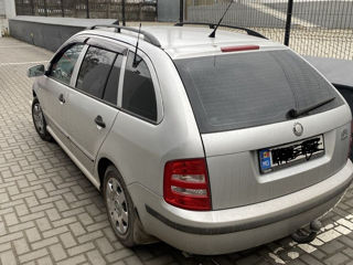 Skoda Fabia foto 2