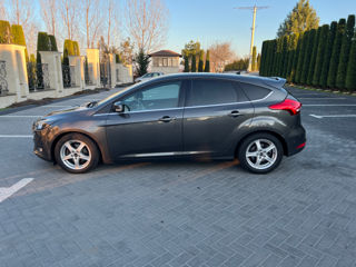 Ford Focus foto 8