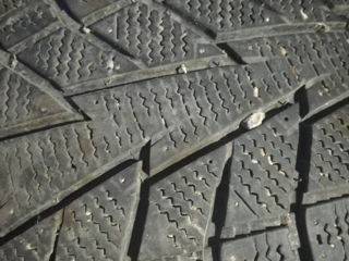 Anvelope de iarnă Hankook 195/60 R15, stare bună. foto 2