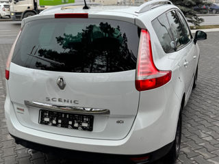 Renault Grand Scenic foto 4