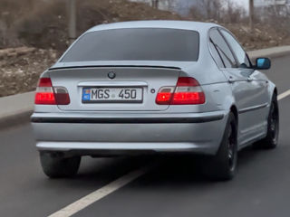 BMW 3 Series foto 4