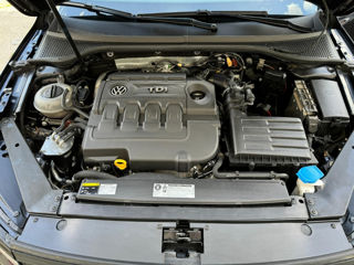 Volkswagen Passat foto 8