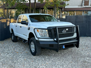 Nissan Titan foto 3