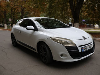 Renault Megane foto 2