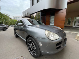 Porsche Cayenne foto 2