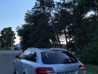 Audi A6 Allroad foto 2