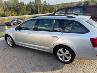 Skoda Octavia foto 2