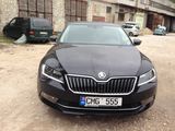 Skoda Superb foto 2