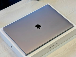 MacBook Pro 16 Retina 2020 (Core i7 9750H/16Gb DDR4/512Gb SSD/4Gb Radeon Pro 5300M/16") foto 10