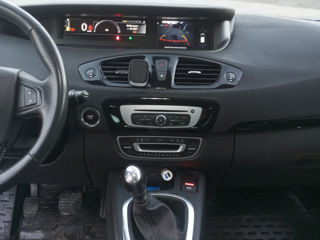 Renault Scenic foto 6