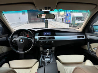 BMW 5 Series foto 16