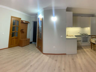 Apartament cu 3 camere, 68 m², Centru, Chișinău foto 5