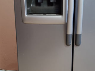 Холодильник Whirlpool с ледогенератором! foto 2