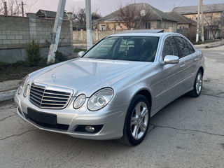 Mercedes E-Class foto 3