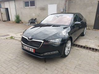 Skoda Superb foto 3