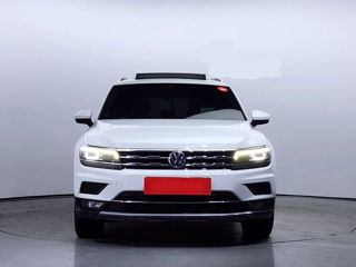 Volkswagen Tiguan foto 4