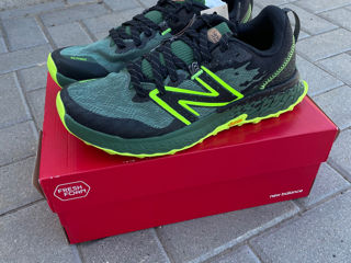 New Balance Fresh Foam X Hierro v7 Jade with Pixel Green