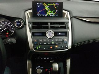 Lexus NX Series foto 9