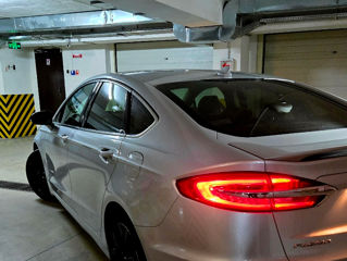 Ford Fusion foto 4