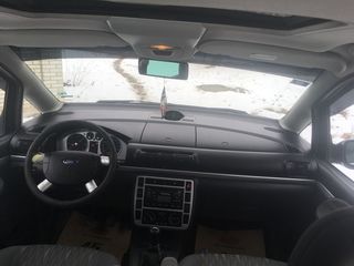 Ford Galaxy foto 10