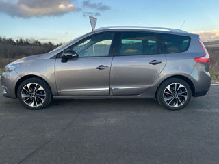 Renault Grand Scenic foto 3