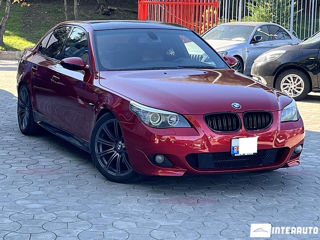 BMW 5 Series foto 1