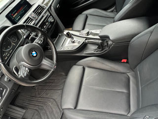 BMW 3 Series foto 7