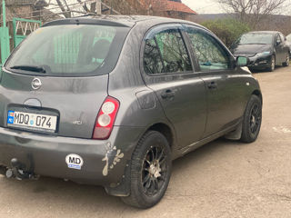 Nissan Micra foto 5