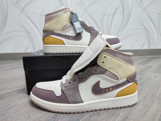 Air Jordan 1 Mid SE Craft Taupe Haze foto 6