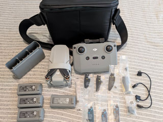 DJI mini 2 FCC + Fly More Combo фото 0