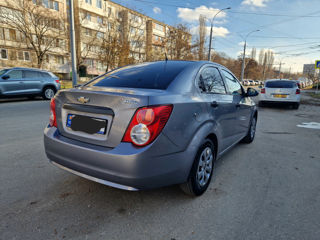 Chevrolet Aveo foto 6