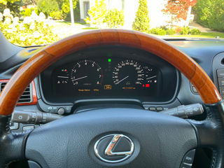 Lexus LS Series foto 6