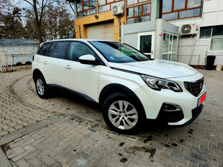 Peugeot 5008 foto 2