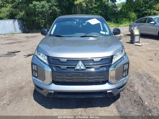 Mitsubishi Outlander foto 2