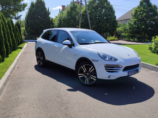 Porsche Cayenne фото 6
