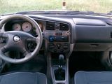 Nissan Primera foto 3