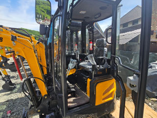 Miniexcavator Macao Ct18 Este În Stoc foto 3