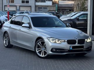 BMW 3 Series foto 5