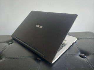 Asus Vivobook NVIDIA GT 635M + INTEL foto 6