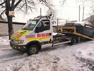 Evacuator  Garantam cel mai bun pret din Chisinau si MD , 24/7 foto 5