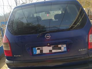 Opel Zafira foto 4