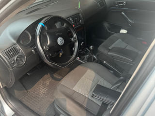 Volkswagen Golf foto 6