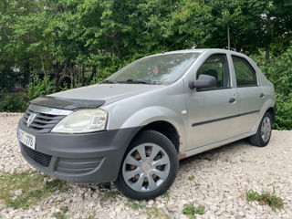 Dacia Logan foto 3